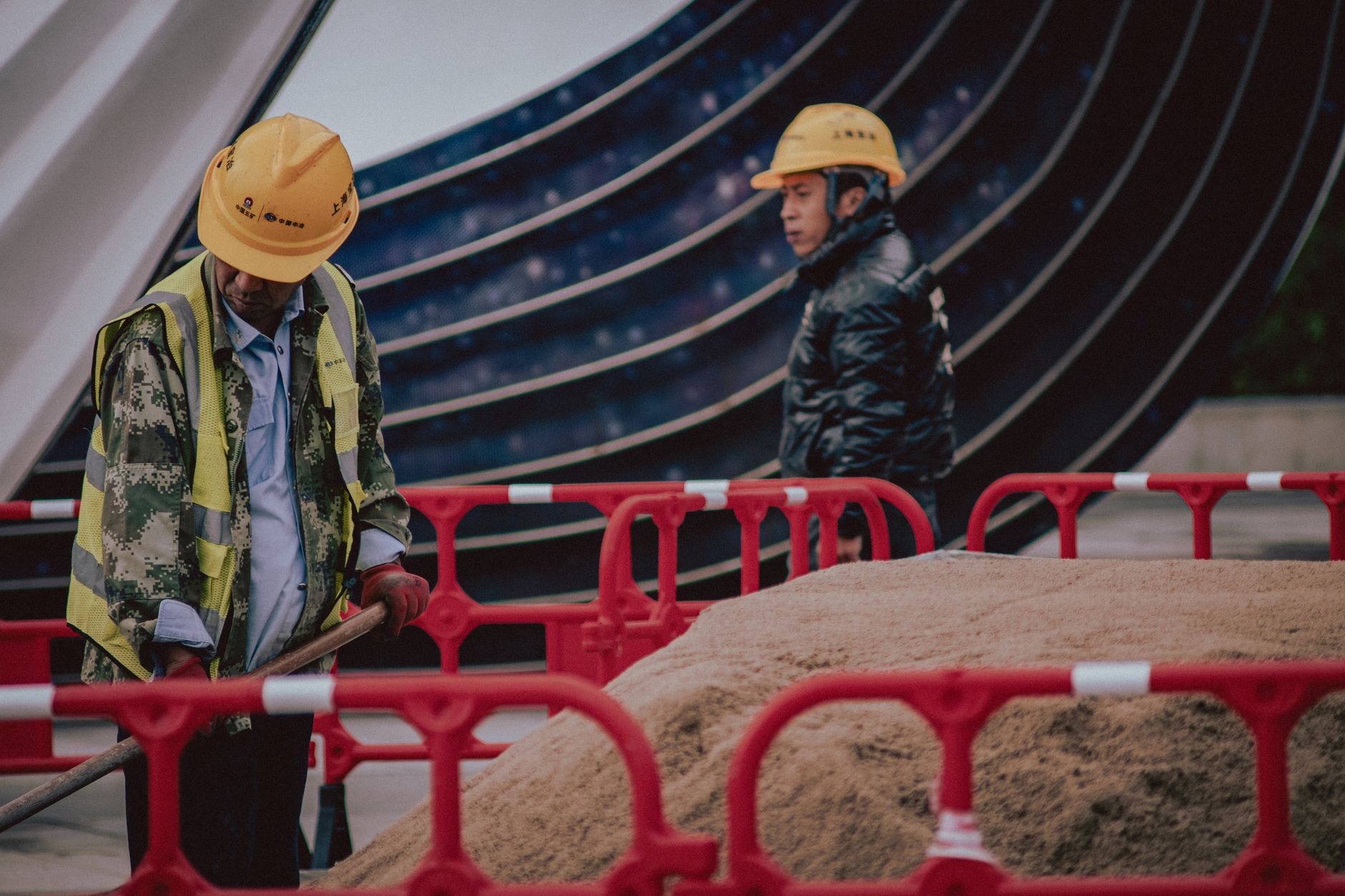 Workers Are Giving Up: Labor Force Participation Hits 50-Year Low