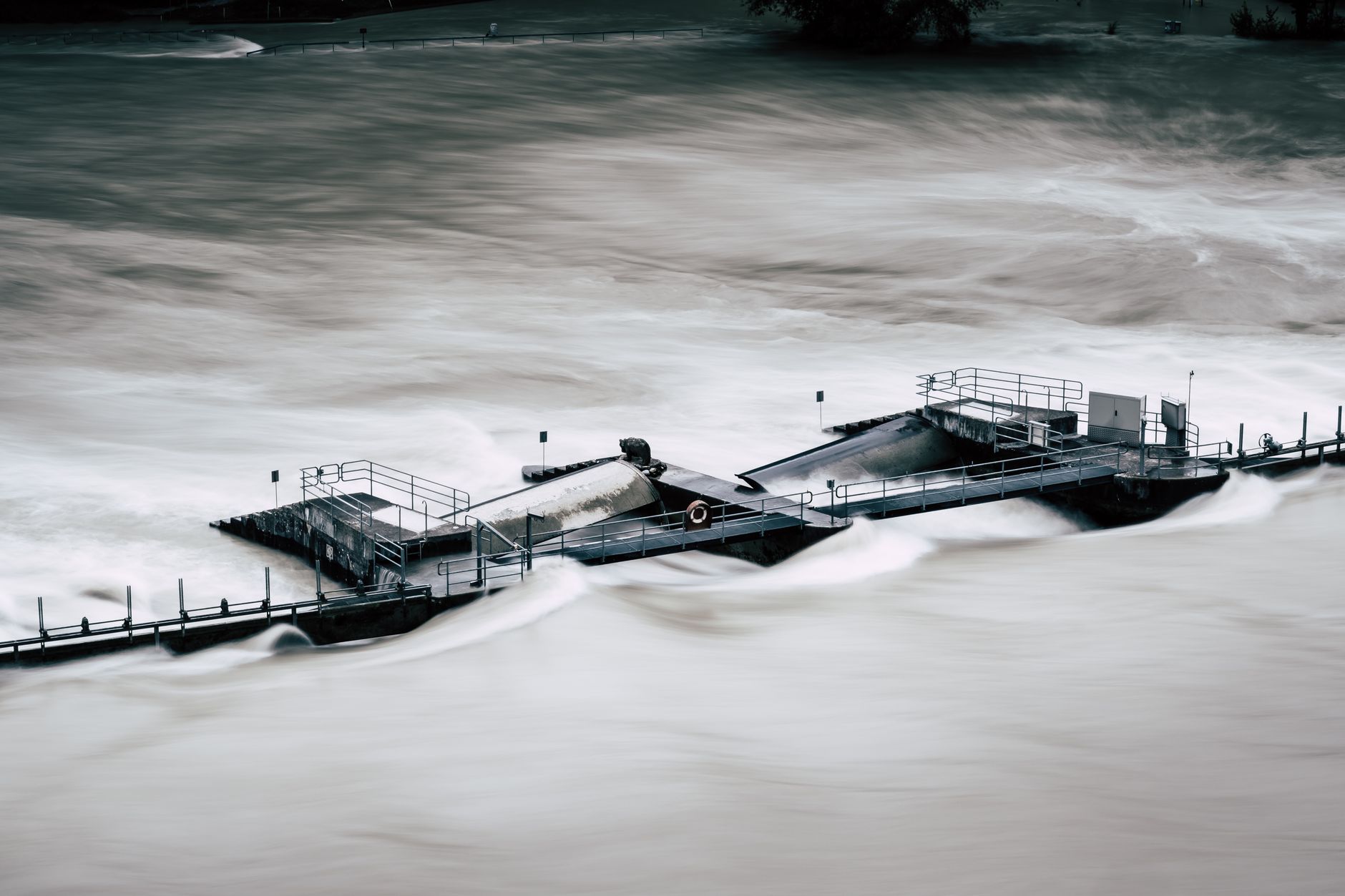 Missouri-Kentucky Floods Rescue 200 Campers—Disaster Costs Hit Insurers and Taxpayers