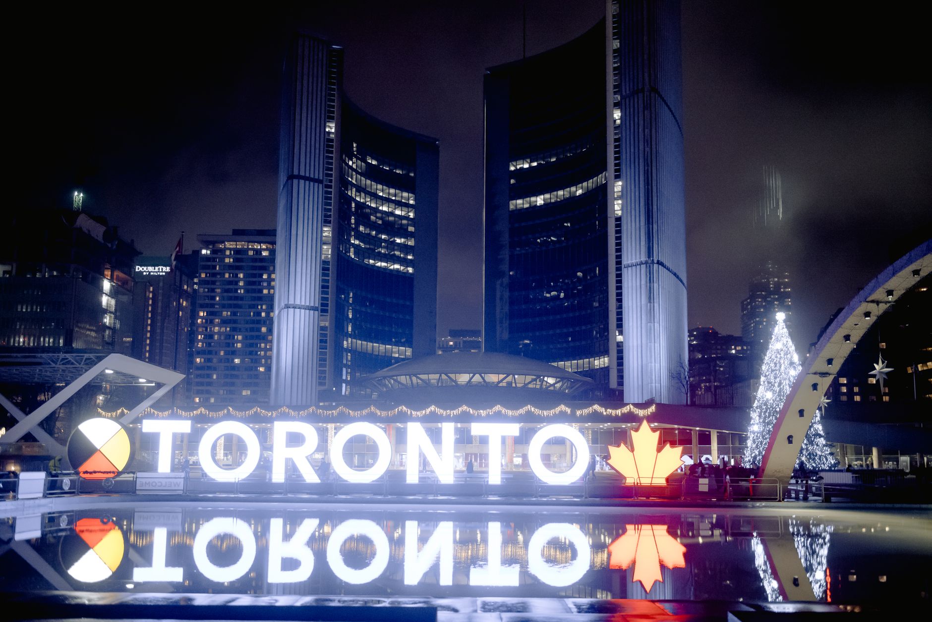 Toronto Festival Shooting Kills 2, Injures 4: Business and Investment Fallout